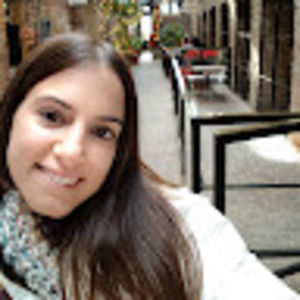 Meet your Posher, Carla mariana